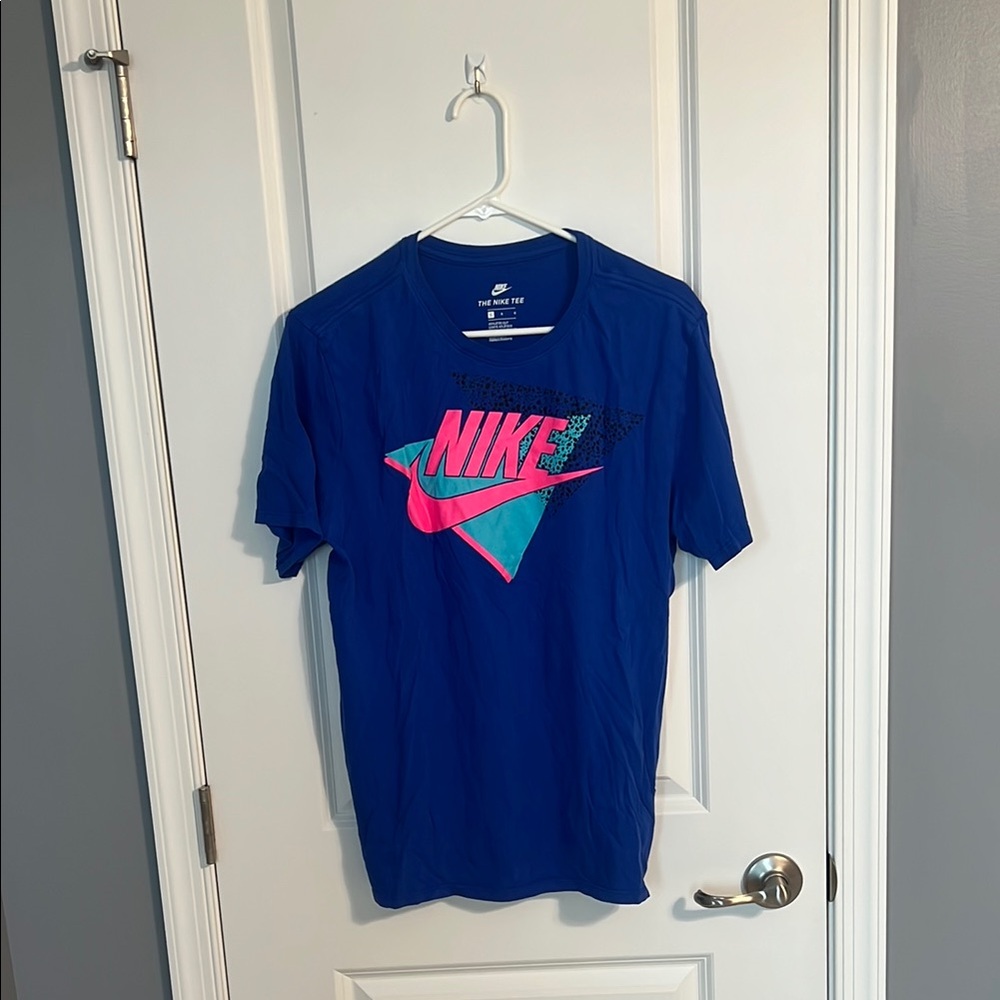 USED Nike Blue Graphic T-Shirt Size L